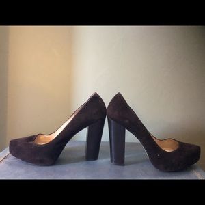 Micheal Kors suede heel